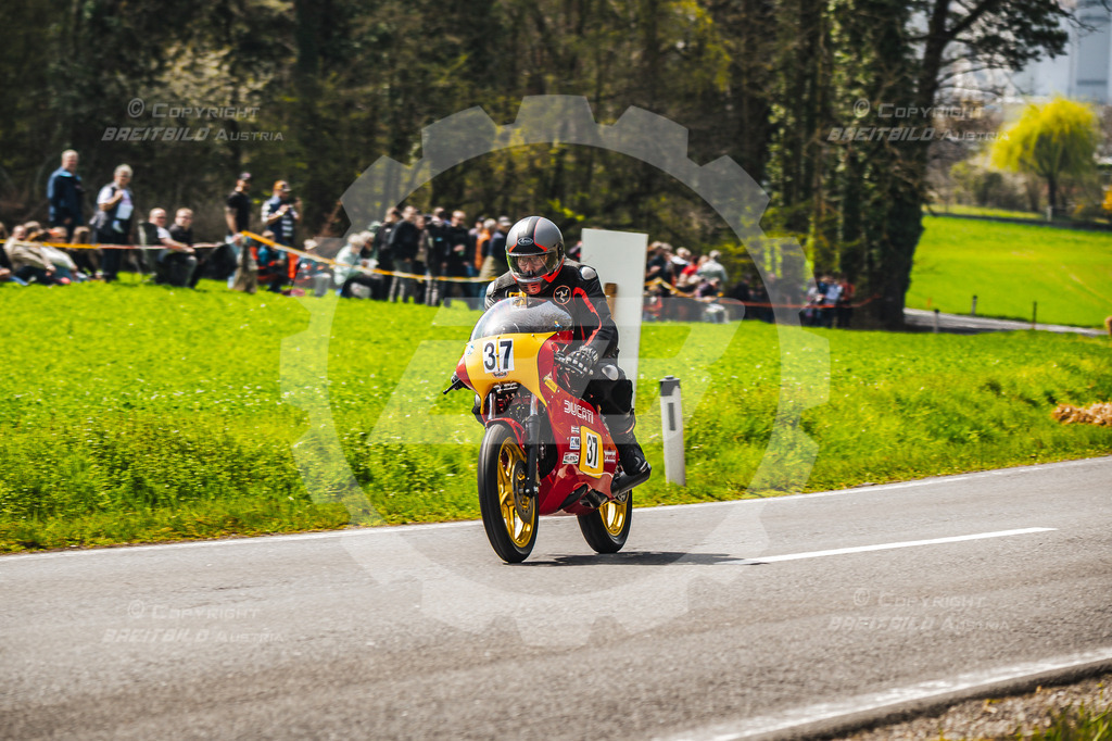 0562 - Bergrennen Landshaag2026 | BREITBILD Austria Webshop

Finde Fotos von: Breitbild, Breitbild Austria, Landshaag, Europeanbikers, KTM, BMW, Bergrennen, Bikeporn, Carporn, Bikes, Cars, Fotografie, Oberösterreich, Österreich, Berufsfotograf, Motorradteile Ganster, Julbach, Pannoniari - Realisiert mit Pictrs.com