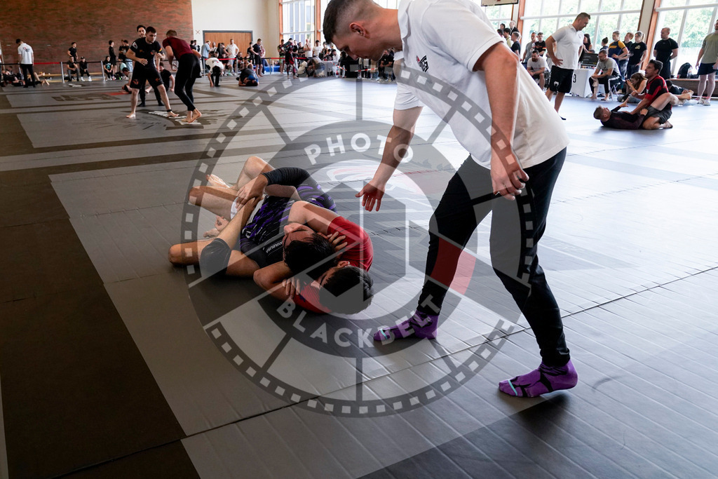 20240608PBB03087 | Fighters compete during the ILLCS VII summer edition luta livre competition in Hannover, Germany, on June 8, 2024.