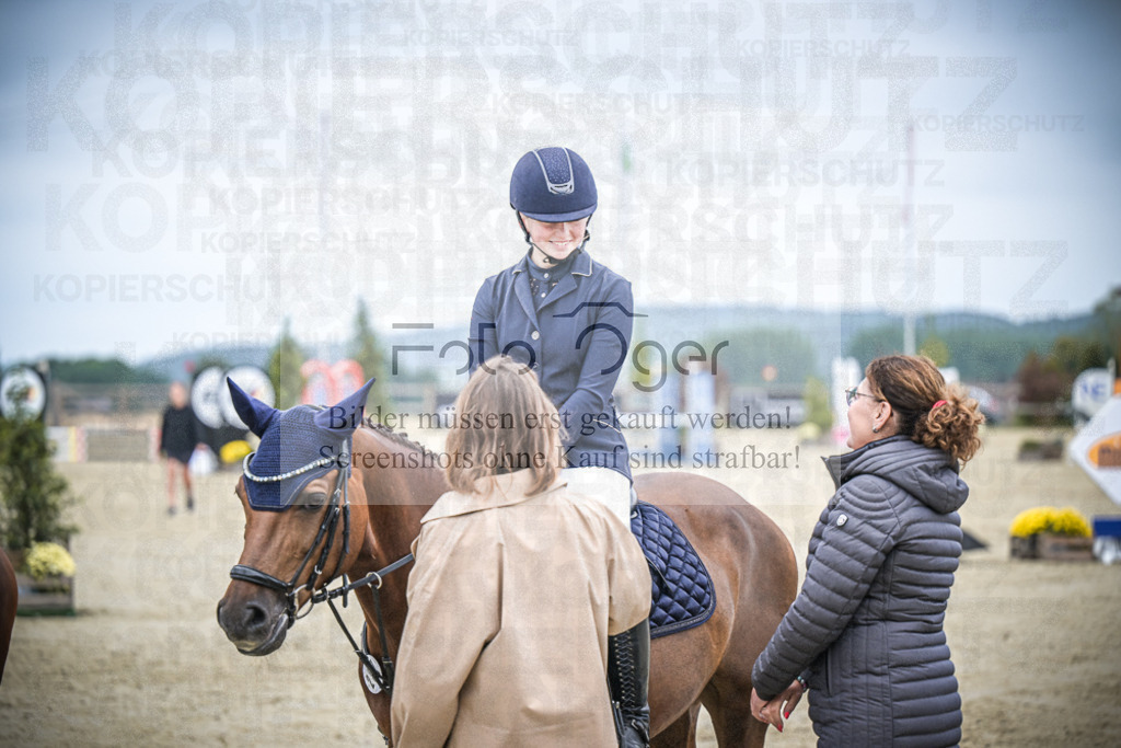 DOS_0091 | Entdecke hochwertige Reitturnierfotos von Foto Oger. Professionell, emotional und authentisch – jetzt Lieblingsmomente im Shop bestellen.Deutschlandweite Turnierfotografie. - Realisiert mit Pictrs.com