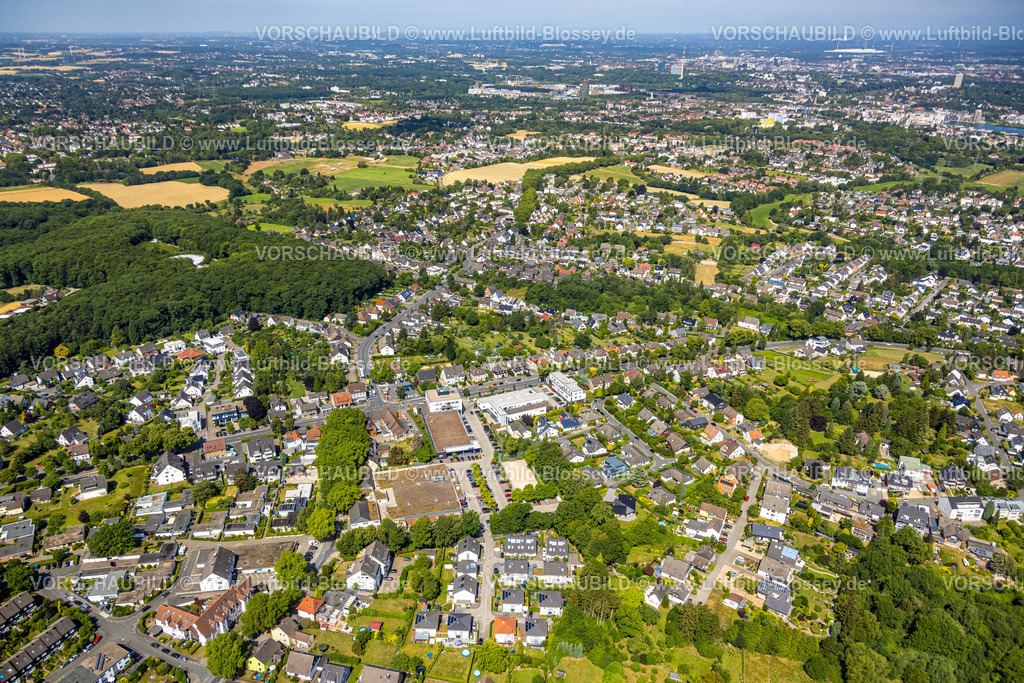 Dortmund220705007 | Luftbild, Kreuzung in Höchsten Mitte mit Wittbräuker Straße, bewaldete Höchstener Straße und Benninghofer Straße, Holzen, Dortmund, Ruhrgebiet, Nordrhein-Westfalen, Deutschland