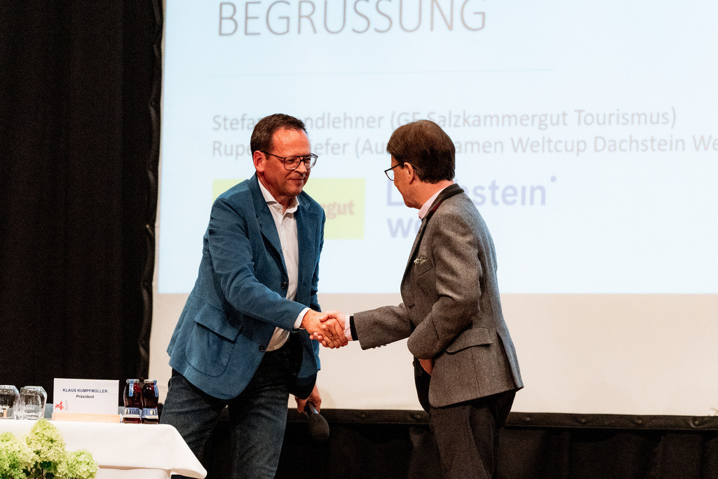 SR502888 | Media Hub Simon Reisinger - Realisiert mit Pictrs.com