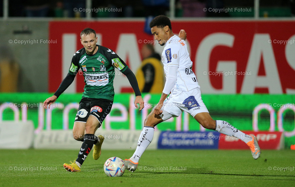 A_LUI_05112022_0000008 | SPORT FUSSBALL TIPICO BUNDESLIGA SV GUNTAMATIC RIED-AUSTRIA KLAGENFURT 05.11.2022
IM BILD: LEO MIKIC (RIED) UND MICHAEL BLAUENSTEINER (KLAGENFURT) FOTO:FOTOLUI/MARIO WIMMER