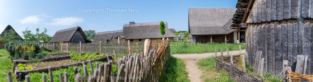 DSC_3926-Pano | Lorsch, Lauresham: Tag der Experimentellen Archäologie u.a. Jungfernfahrt f. den Lorscher Einbaum in der Weschnitz (11 Uhr), Beschießen von Panzerreiter-Rüstung (12 Uhr) Programm läuft bis 16.30 Uhr
,, Bild: Thomas Neu