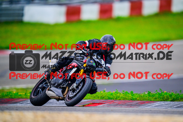 MaZZes_FotoMatrix_240910_6007705_0122 | GRUEN