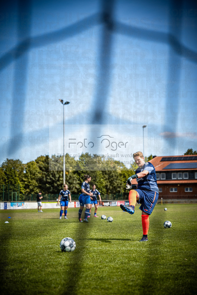 SG Bohmte/Ostercappeln/Schwagstorf - SV Harderberg - Frauen Bezirkpokal | Frauen Bezirkpokal · 1. Damen - 1. Damen · Sportplatz - Realisiert mit Pictrs.com