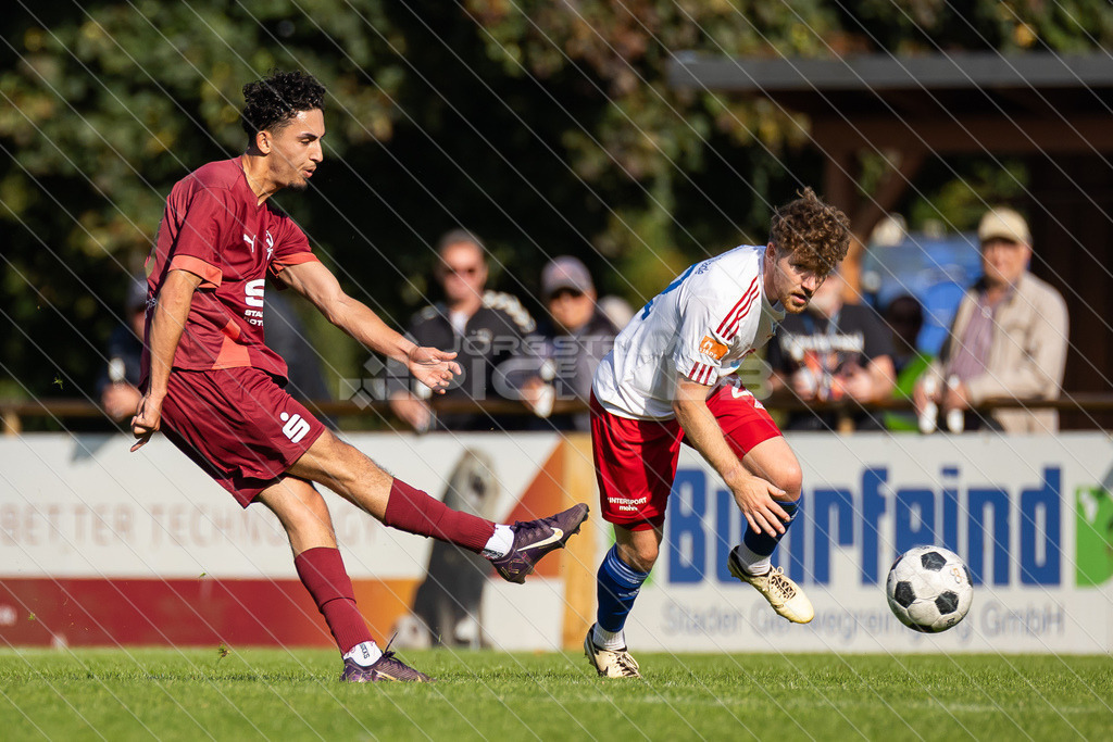 20250928_Picselweb-Fotografie_1R3_1456 | Spielszenen aus dem Spiel VfL Güldenstern Stade - Rotenburger SV. Ergebnis 0:3 - Realisiert mit Pictrs.com
