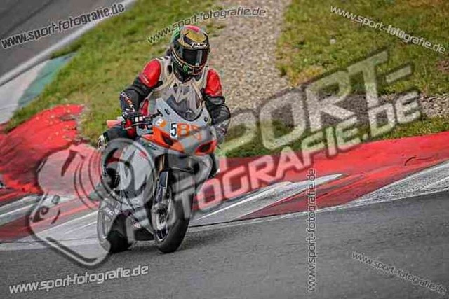 pubi9096 | Professionelle Fotos von Sportveranstaltungen, aber auch Hochzeiten und anderen Events. - Realisiert mit Pictrs.com