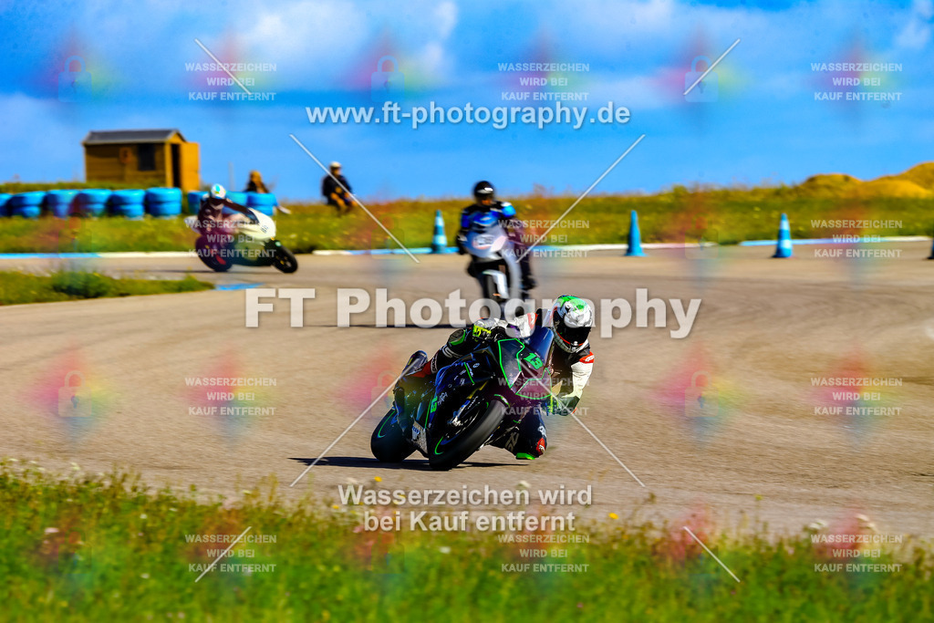 013-5187 | Hier findet Ihr Bilder von Touristenfahrten auf der Nürburgring Nordschleife oder von anderen Veranstaltungen die ich besucht habe. Viel Spass beim Durch Schauen 