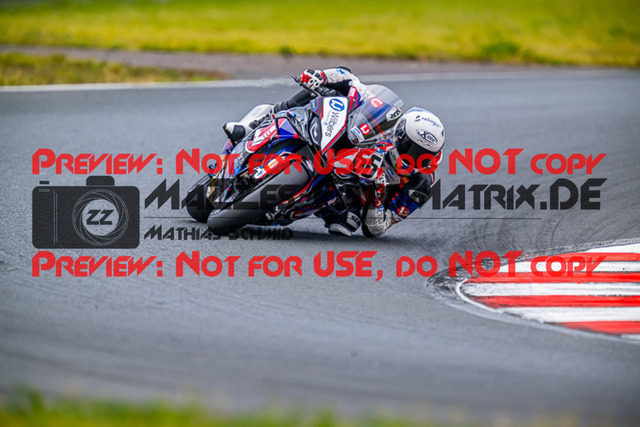 MaZZes_FotoMatrix_220521_0562 | Fotograf Mathias Schmid
Sportfotograf,
Eventfotograf,
Hochzeitsfotograf,
Portraitfotograf