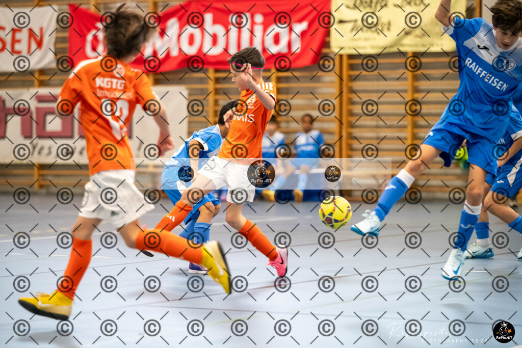 20241201_FCR-Hallenturnier-Ea_RAW-2_011 | Sport und Naturfotografie von Roberto Esposito zeigt echte Momente Bewegung und die Schönheit der Natur. Ausdrucksstarke Bilder schaffen Emotionen.