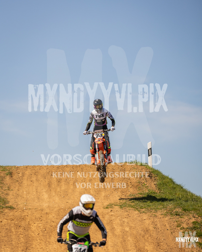866A3210 | mxndyyvipix