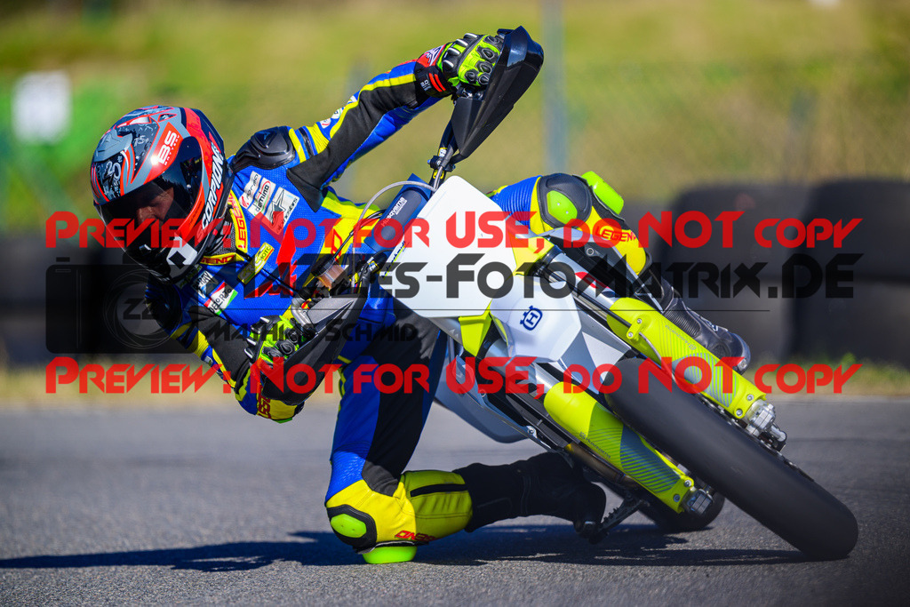 MaZZes_Fotomatrix_20250328_6007705_8641 | Fotograf Mathias Schmid
Sportfotograf,
Eventfotograf,
Hochzeitsfotograf,
Portraitfotograf