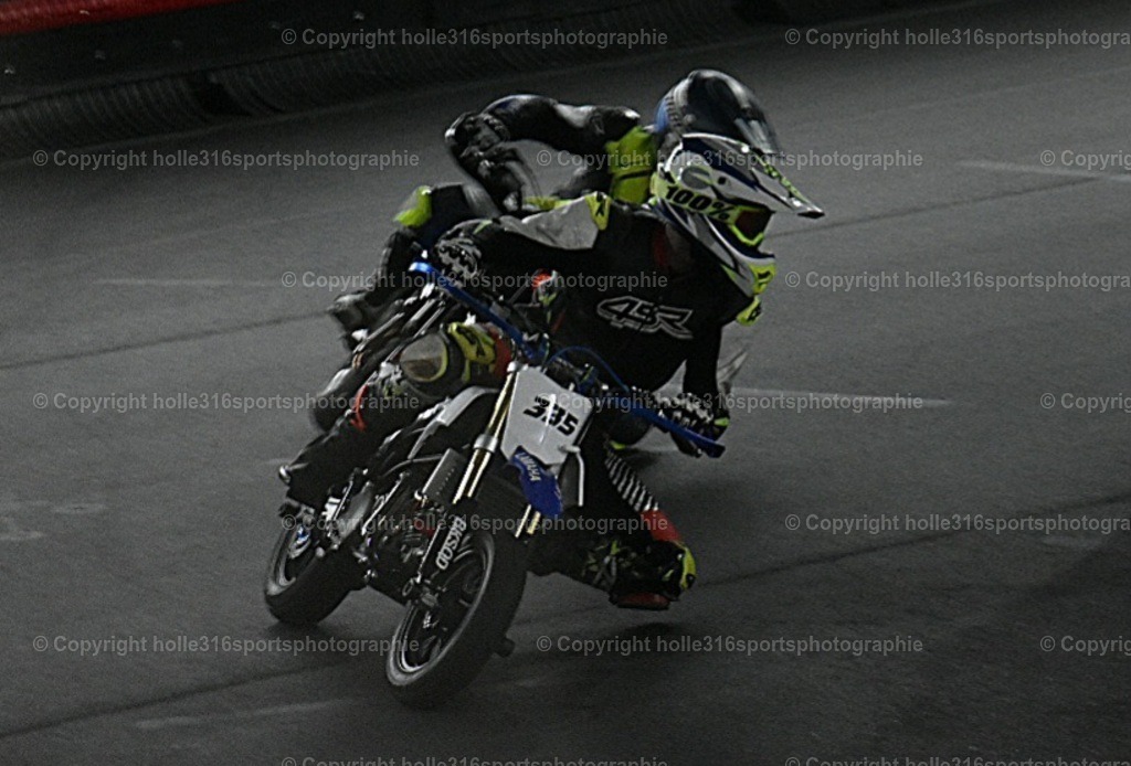 DSC_0596 | Sportfotografie , Motorsport, Motoross, Reitsport, Mointainbike, Enduro,
Landschaft , Outdoor, Eventfotografie, Landschaft, Bilder online bestellen - Realisiert mit Pictrs.com