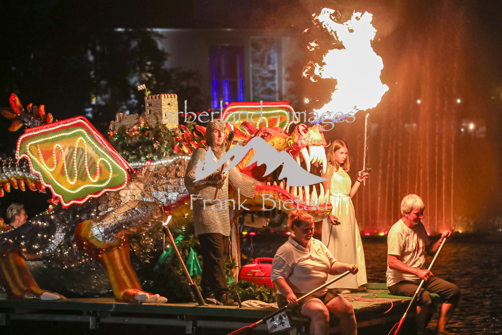 OE7A2865 | der Pfahldrache, traditionell die letzte Gondel