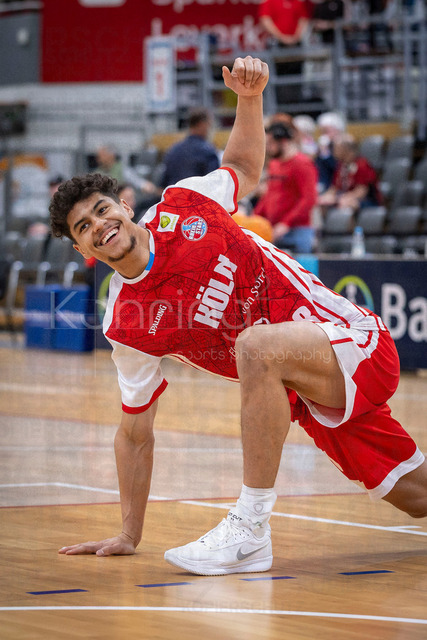 Barmer 2. Basketball Bundesliga ProA: Bayer Giants Leverkusen vs. RheinStars Koeln, 04.04.26 | Leverkusen, 04.04.26 - während des Spiels der Barmer 2. Basketball Bundesliga ProA: Bayer Giants Leverkusen vs. RheinStars Koeln in der Ostermann Arena in Leverkusen.
