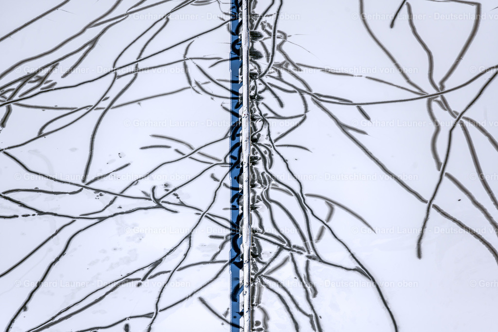 4043730 | Körbecker Brücke über den zugefrorenen Möhnesee