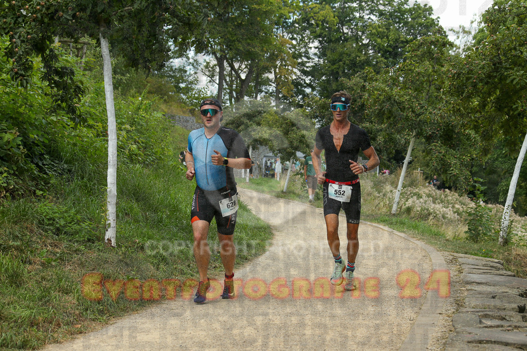 250824_1419_EX1_5817 | Sportfotografie im Rhein-Sieg Kreis, Köln, Bonn, NRW, Rheinland Pfalz, Hessen, etc. Unser Tätigkeitsfeld umfasst den Laufsport vom Volkslauf über den Marathon, Duathlon, Triathon bis zum Ultralauf wie Kölnpfad Ultra oder Schindertrail.
