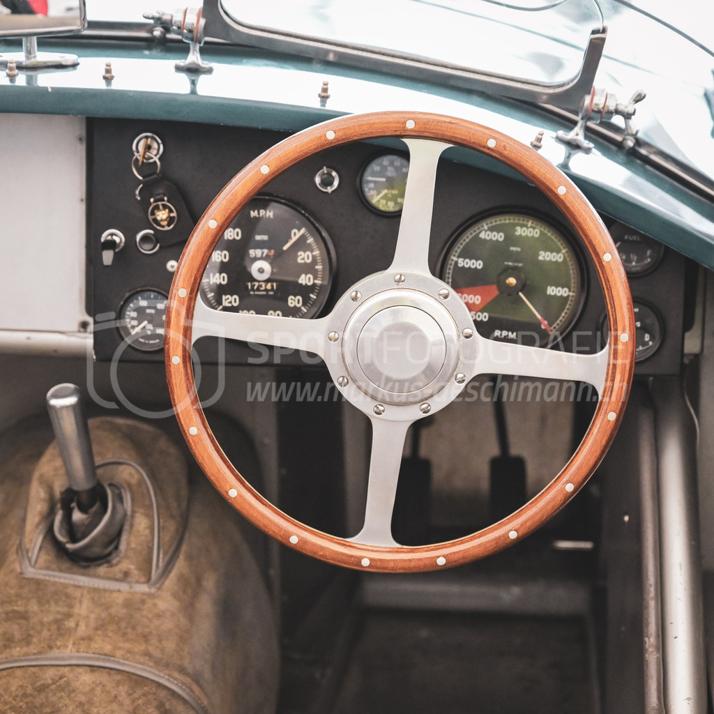 21. Arosa ClassicCar 2025 - 5. September 2025 | Der Jaguar Type C Proteus aus dem Jahre 1953 mit Startnummer 105 von Marco Schweinfurth aus Hüttikon (SUI) am Arosa ClassicCar 2025 in der Kategorie Alpine Performance..@arosaclassiccar, @arosa.official, #arosaclassiccar, #arosa, #76curves, #classiccarBild: Sportfotografie Markus Aeschimann | www.markus-aeschimann.ch - Realisiert mit Pictrs.com