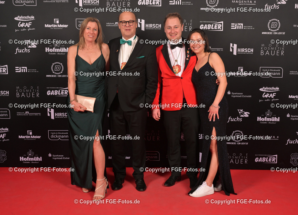 20240127-fge-fotos-0268 | Hofball der FGE am 27.01.2024 im Alten Stadttheater in Eichstätt. - Realisiert mit Pictrs.com