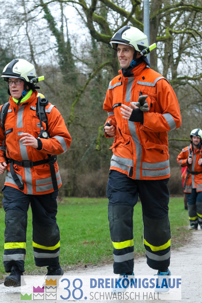 5km Roewisch Wohnbau Cup | 3 Koenigslauf 2024 5km Roewisch Wohnbau Cup - Realisiert mit Pictrs.com