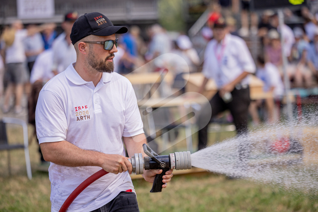 ISAF2026_5G_00323 | Die Schwinger des Schwyzer Kantonalen Schwingerverbandes: Fotos, die Dynamik und Leidenschaft festhalten, sowie emotionale Momente aus dem traditionellen Schwingsport zeigen. - Realisiert mit Pictrs.com