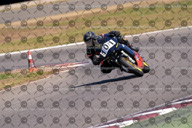 26bt04-1883 | markuskiefer.com - Realisiert mit Pictrs.com