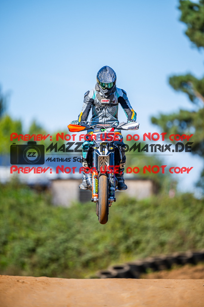 MaZZes_FotoMatrix_230916_1423 | S4