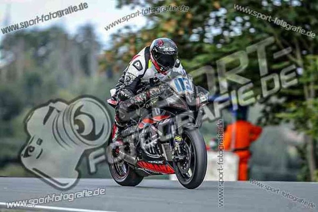 pubi9517 | Professionelle Fotos von Sportveranstaltungen, aber auch Hochzeiten und anderen Events. - Realisiert mit Pictrs.com