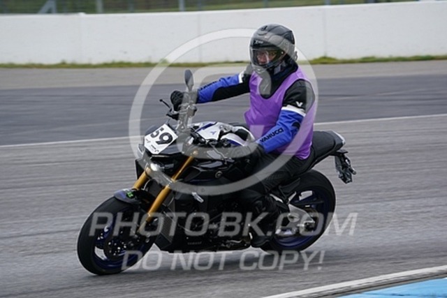 2023_04_25_PBK_21900 | Sportfotografie; SlowMotion; Video; Rennstrecke; Hafeneger; Speer; Racing; RSE; BMW; CBO; Trackday; Motorsportarena; Hockenheimring; Brno; Most; Barcelona; Valencia