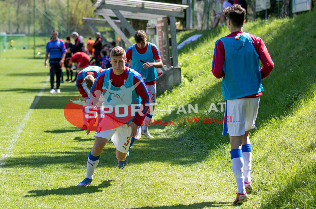 Portugal  U15 -Czech Republic U15 | DAVID REBACEK (Czech Republic #3) ; Portugal  U15 -Czech Republic U15 am 29.04.2022 in Arnoldstein
(Sportplatz), AUSTRIA, (Photo by Ernst Krawagner sport-fan.at) - Realisiert mit Pictrs.com
