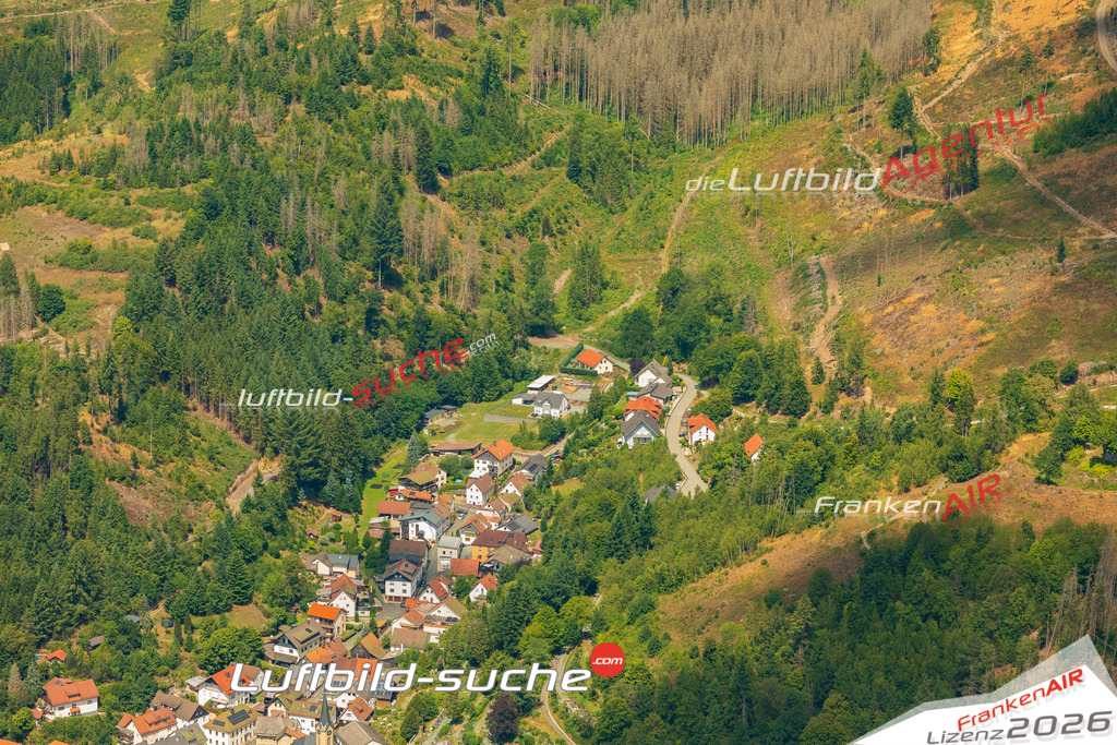 Luftaufnahme der Stadt Wallenfels - Die Luftaufnahme wurde 2025 vom UL-Flugzeug heraus erstellt ( keine Drohne ) - Hochauflösende Luftaufnahme - für professionelle Ausdrucke geeignet. Die Geschenkidee !Mit Lizenz und Bildrechte bestellbar