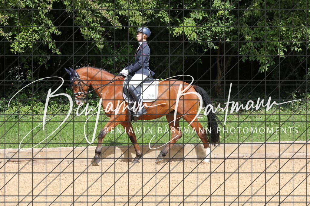 AZ2A2364 | Benjamin Bartmann Photomoments