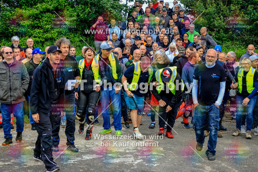 MotoTeam-7825 | Hier findet Ihr Bilder von Touristenfahrten auf der Nürburgring Nordschleife oder von anderen Veranstaltungen die ich besucht habe. Viel Spass beim Durch Schauen 