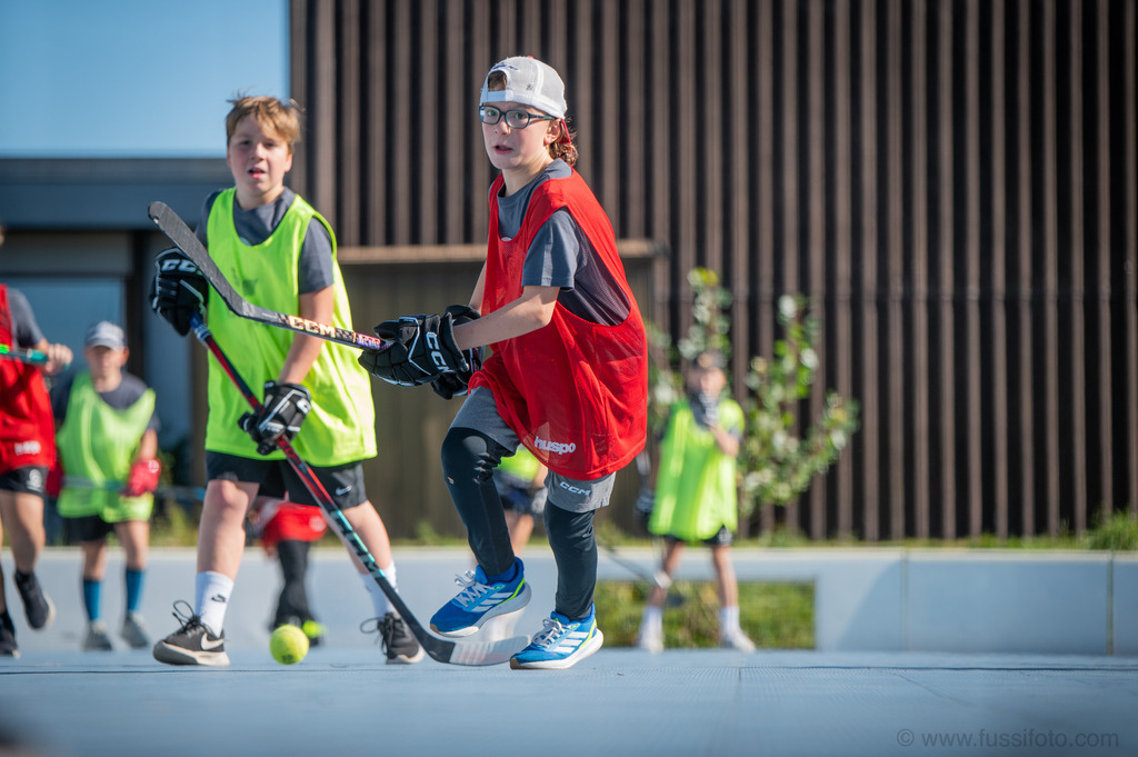 2025-09JP Hockey-Camp-Widnau-1218 | "Fussifoto.com – Ihr Ansprechpartner für hochwertige Fotografie! Entdecken Sie kreative Bilder und professionelle Dienstleistungen. Kontaktieren Sie uns für Ihre Projekte!"