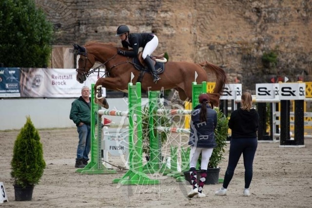 2B4A2435 | pixelfaenger - Realisiert mit Pictrs.com