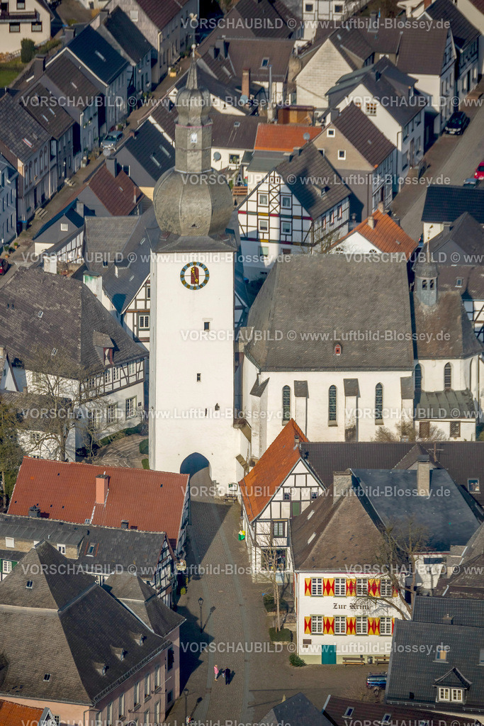 Arnsberg15022634 | Straße Alter Markt und Stadtkapelle St.Georg, Glockenturm,  Arnsberg, Sauerland, Nordrhein-Westfalen, Deutschland  