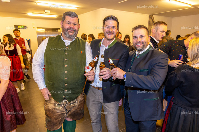 18. Bauernball 2025 | Bildershop von pixelworld.at - Realisiert mit Pictrs.com