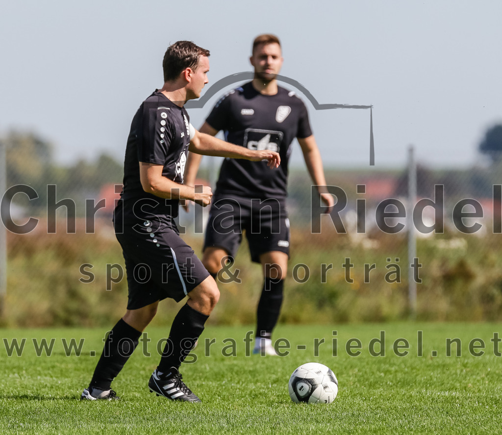 2023-09-17_017_SG_Anzing-Parsdorf_II_gegen_TSV_Zorneding_II | Anzing, Deutschland, 17.09.2023:
Fußball, A-Klasse 2023 / 2024, 5. Spieltag, Endergebnis: 1:1

Stefan Spyra ((SG) Anzing-Parsdorf, #10)

Foto: Christian Riedel / fotografie-riedel.net