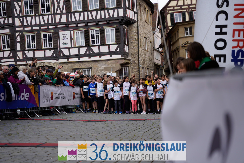 Stadtwerke Schüler und Jugendlauf 1,7km | 3koenigslauf 2022 Stadtwerke Schüler und Jugenlauf 1,7km - Realisiert mit Pictrs.com