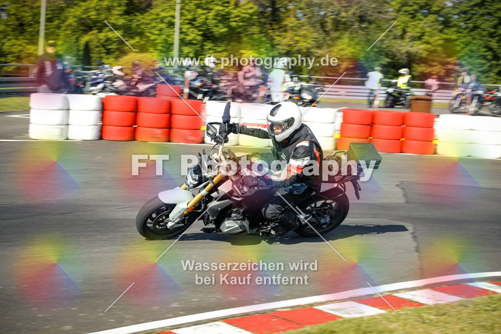 OBK_Mai_Justin_Uwe-10215 | Hier findet Ihr Bilder von Touristenfahrten auf der Nürburgring Nordschleife oder von anderen Veranstaltungen die ich besucht habe. Viel Spass beim Durch Schauen 