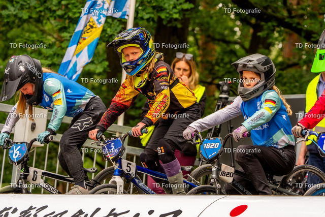 BayBMX2026-06188 | Fotogalerie von Thomas Dettweiler mit Eventbildern und lizenzfreien Fotos. Perfekt als Wandbild, für Büro, Website oder private Nutzung. - Realisiert mit Pictrs.com