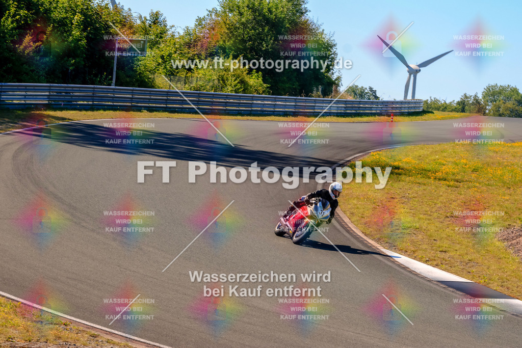 _TCM5425 | Hier findet Ihr Bilder von Touristenfahrten auf der Nürburgring Nordschleife oder von anderen Veranstaltungen die ich besucht habe. Viel Spass beim Durch Schauen 