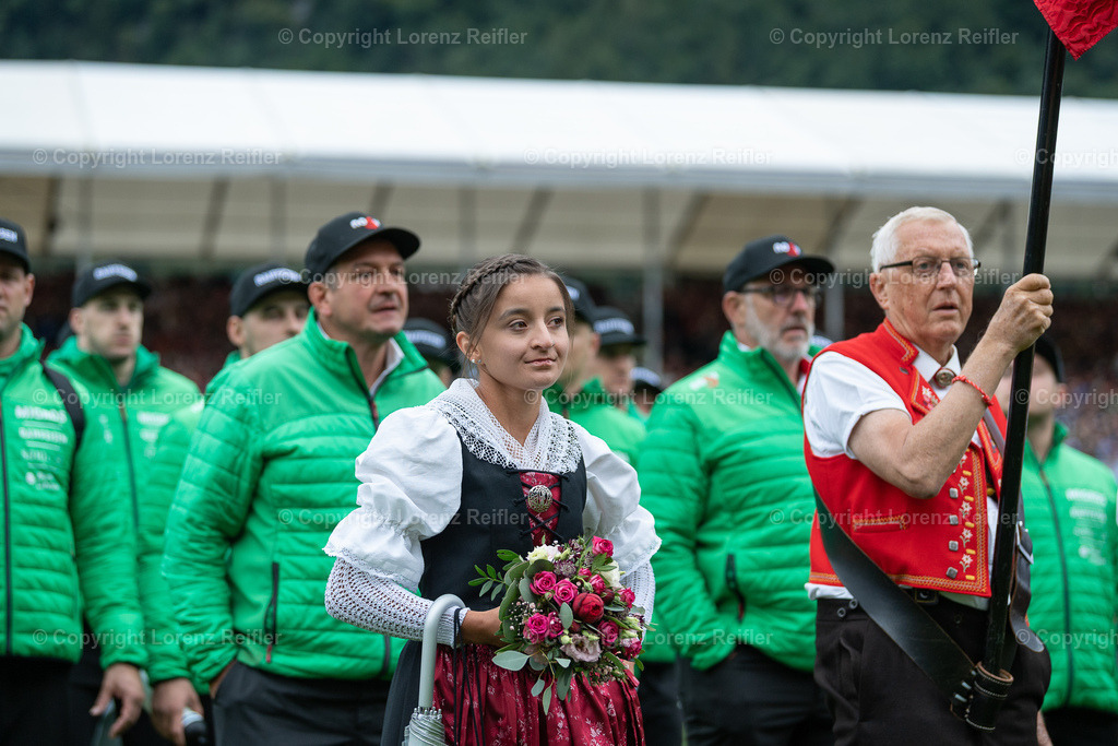 Schwingen -  ESAF 2025 Samstag Einmarsch | Mollis, 30.8.25, Schwingen - ESAF Samstag.