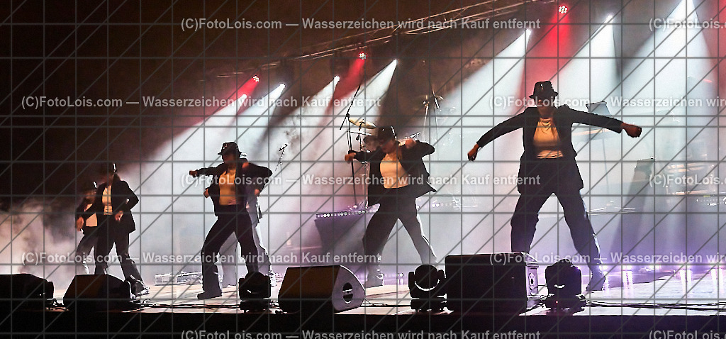 ALP7838_Tribute_Michael Jackson_Wieselburg | (C)FotoLois.com, Alois Spandl.  Michael Jackson Tribute-Konzert im Wieselburger NV-Forum, Mi 30. Oktober 2024.