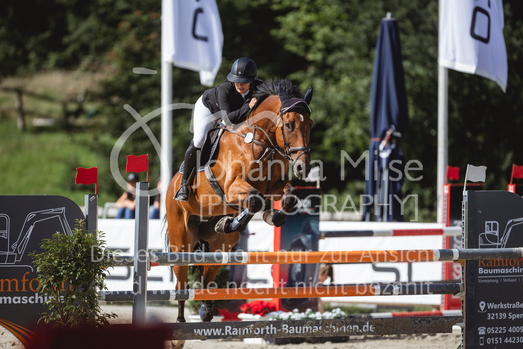 240714_BHO_M2-Spr-1-242 | Deine schönsten Turniermomente als professionelle Fotos! Entdecke hochwertige Pferdesport-Fotografie im Online-Shop. Jetzt Fotos finden & bestellen!
