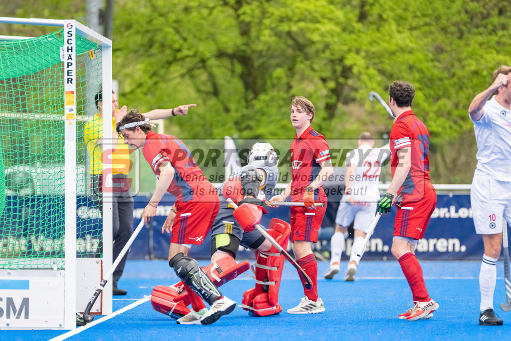 HK_20230422_107198 | 1. Bundesliga Herren Crefelder HTC - Düsseldorfer HC am 22.4.2023 Krefelder HTC ( CHTC ), Krefeld , Zickler Anton Torwart ( Düsseldorfer HC #32 )