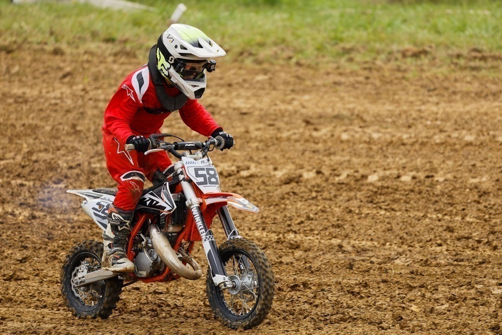 Motocross_Gerstetten_250802_2195 | Fotopresso – Sportfotografie in Heidenheim & Umgebung. Professionelle Sportfotografie für unvergessliche Momente. Dynamische Action-Shots, emotionale Szenen & hochwertige Bilder. - Realisiert mit Pictrs.com