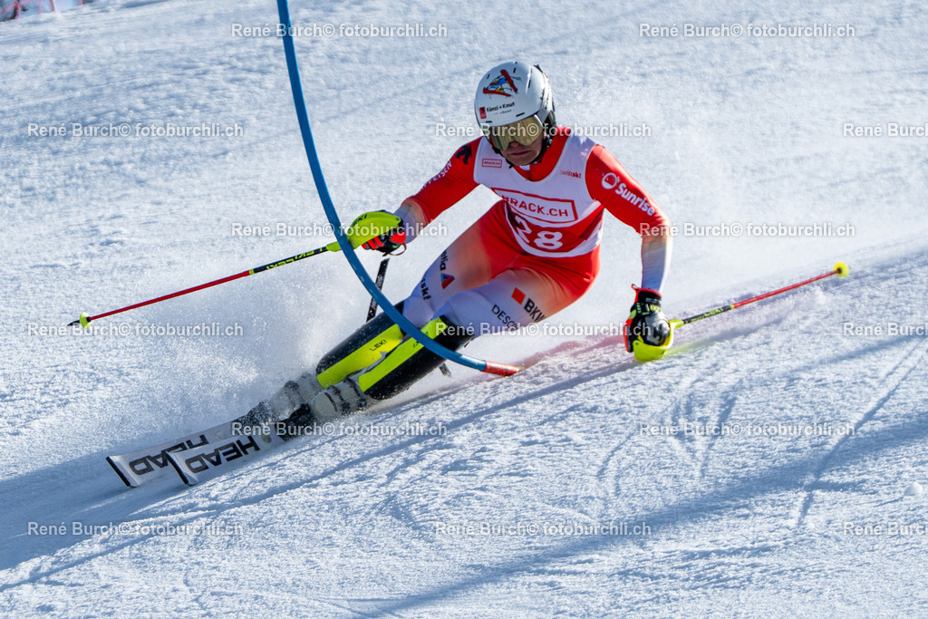 BUR01965 | René Burch leidenschaftlicher Fotograf aus Kerns in Obwalden.  Hier finden sie Sport, Landschaft und Natur Fotografie.
 - Realisiert mit Pictrs.com