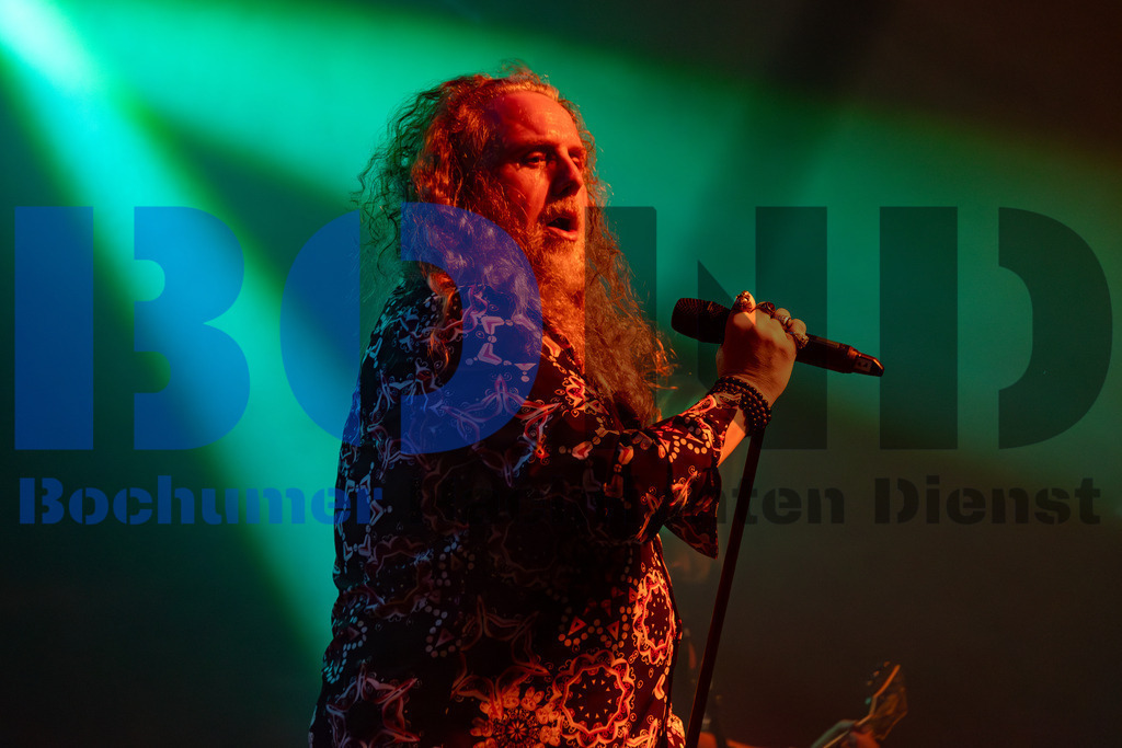 SES_NURDIO20250102-71 | bond - Realisiert mit Pictrs.com