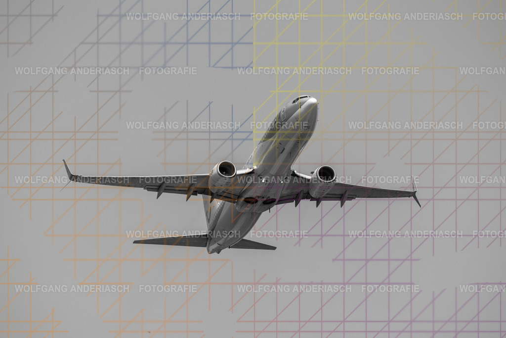 2025812-134558_FRA_18_R3C_0545 | Am Flughafen Frankfurt am Main treffen Dynamik und Präzision aufeinander: Startende und landende Flugzeuge verschiedenster Airlines, festgehalten in Farbe und Schwarz-Weiß. Von kraftvollen Silhouetten bis zur majestätischen Erscheinung der Königin der Lüfte – zeitlose Momente moderner Luftfahrt. - Realisiert mit Pictrs.com